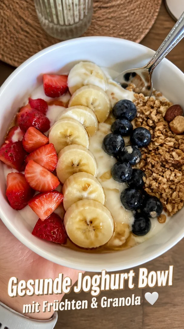 Delicious and Healthy Yogurt Bowl | Healthy strawberry yogurt bowl, Healthy banana yogurt bowl, Healthy fruit and granola meal