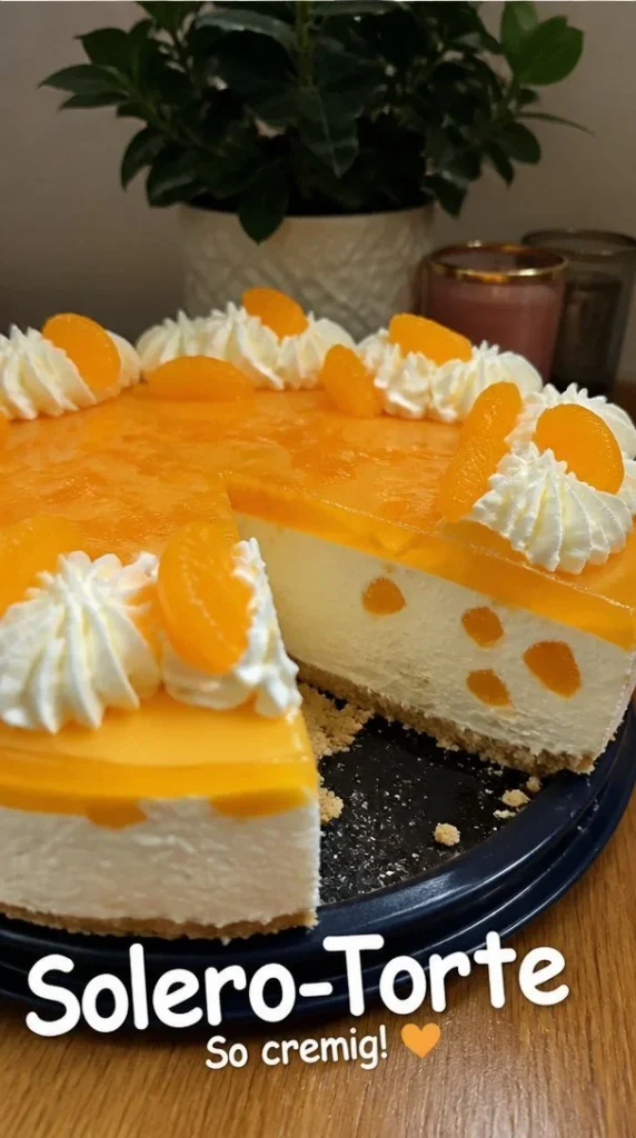 Leckere Solero-Torte mit fruchtigem Geschmack und cremiger Füllung